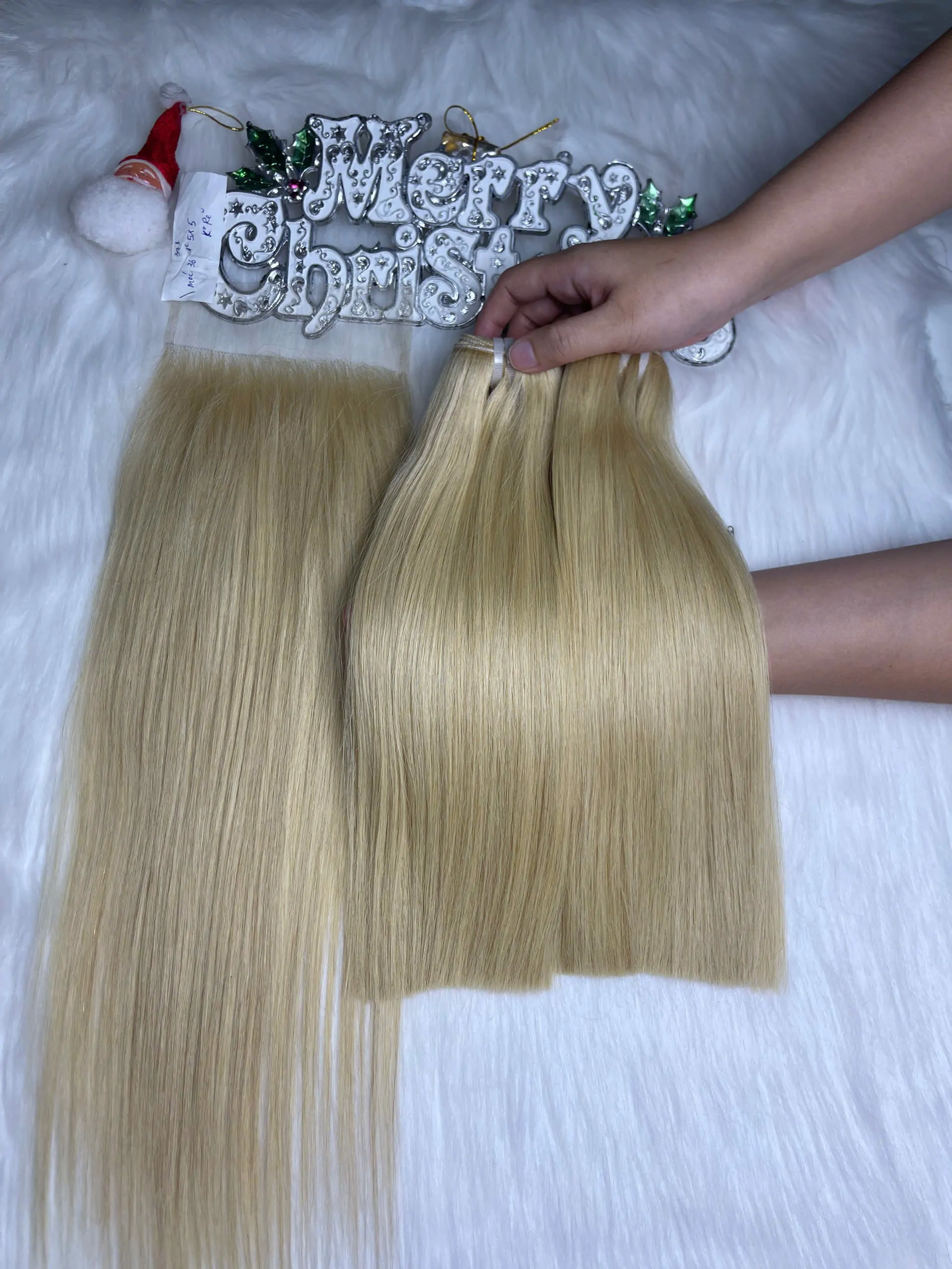 Weft Hair Extensions Blonde Color Made From 100% Vietnamese Hair