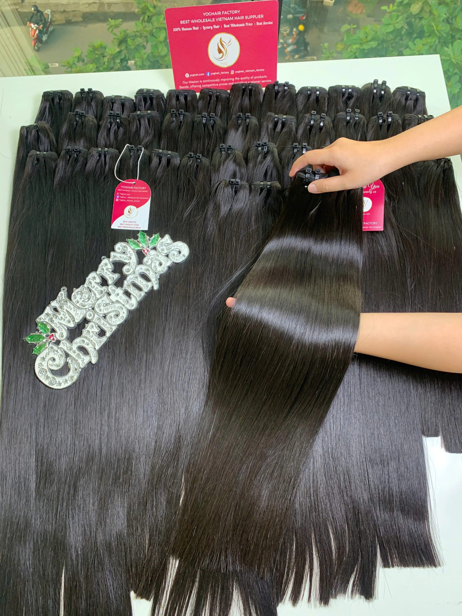 Bone Straight Hair Natural Color Virgin Vietnamese Weft Hair Extensions 1 Bone Straight Hair Natural Color Virgin Vietnamese Weft Hair Extensions