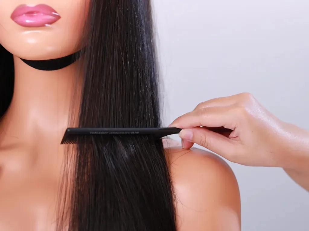 Cambodian Hair vs Vietnamese Hair: Which One Suits You Best? 10 Vietnamese Hair: Silky, easy to bleach, tangle-free; less volume and weaker curl hold.