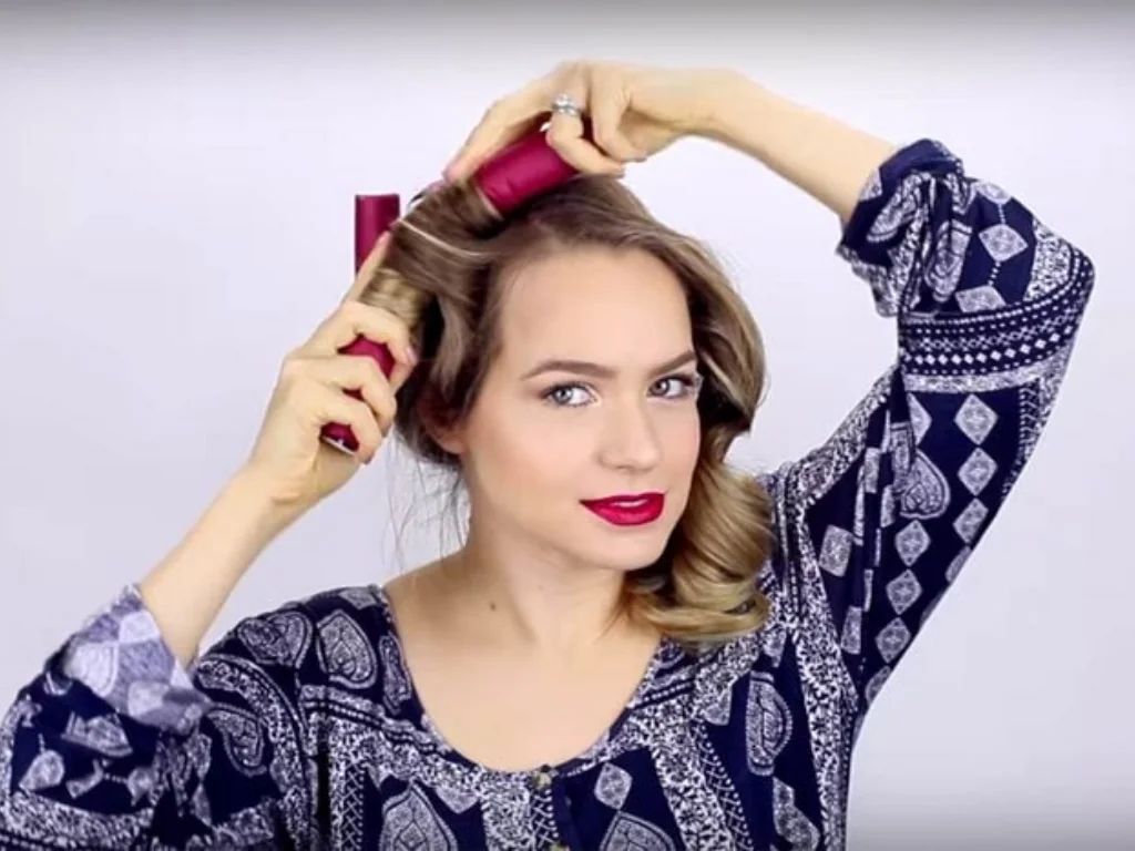 How to Make Beach Waves on a 8-Inch Hair Topper - Full Tutorial 5 Get effortless waves by twisting damp hair into buns and letting them set naturally