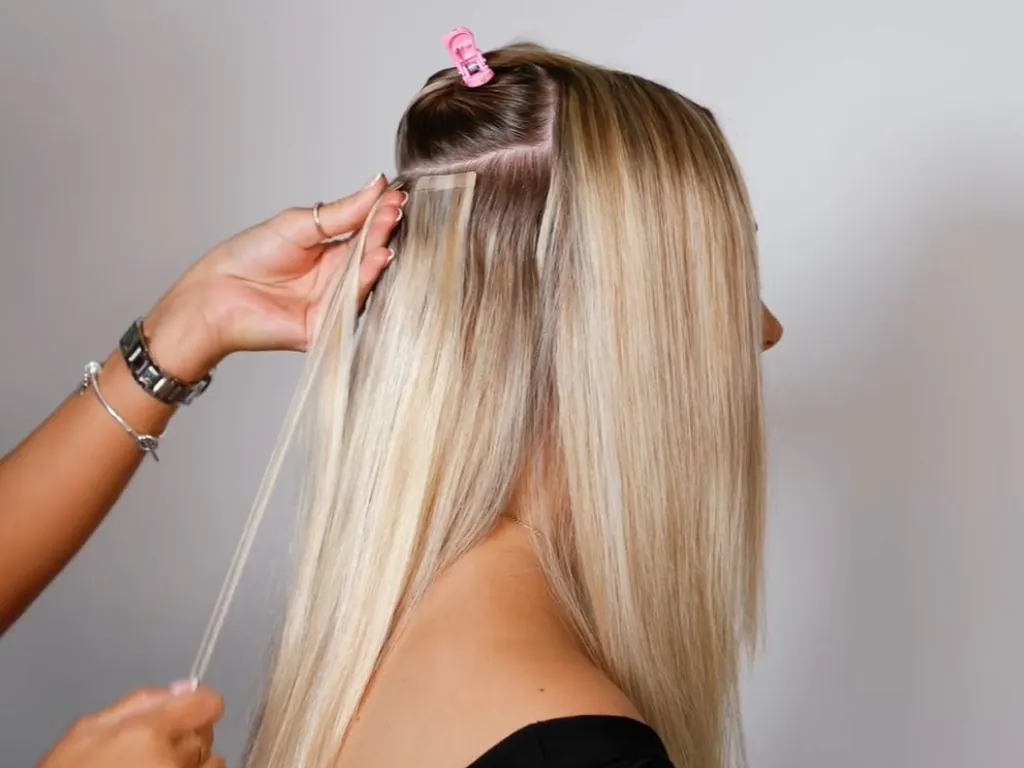 What Does 22 Inch Hair Extensions Look Like? Visual Guide & Styling Tips 15 YOGHAIR delivers premium, ethical 22 inch hair extensions with 25 years of expertise.